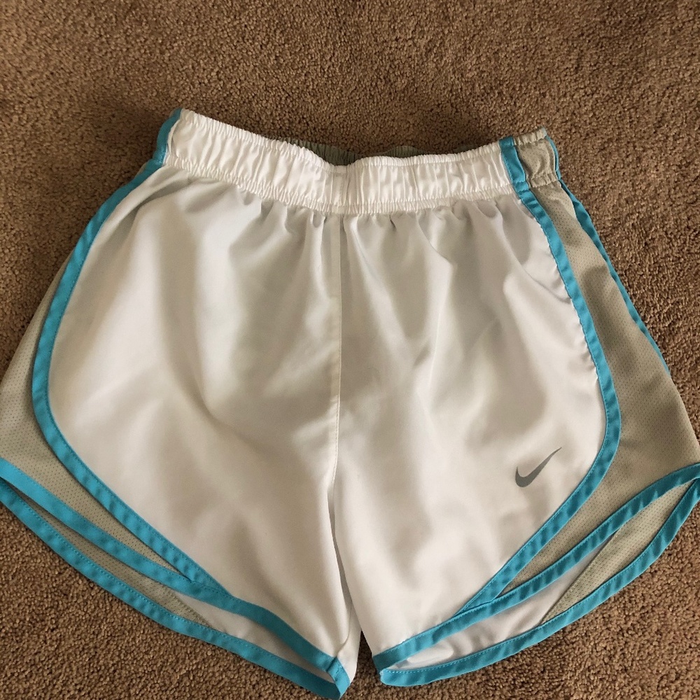 Nike Women's 3" Dry Tempo Core Running Shorts